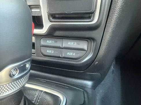 New 2026 Jeep Gladiator Sport AWD/4WD image 25