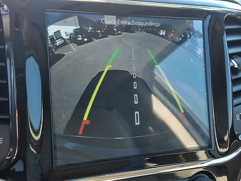 Used 2019 Jeep Grand Cherokee Limited w/ Trailer Tow Group IV image 18