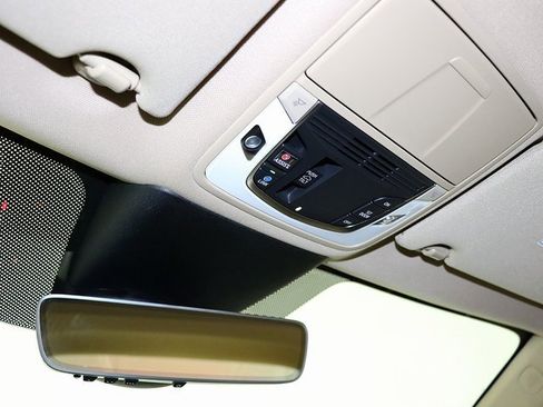 Used 2025 Acura TLX w/ Technology Package image 21