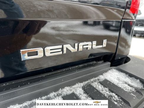 Used 2018 GMC Sierra 2500 Denali w/ Duramax Plus Package AWD/4WD image 35