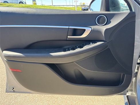 Certified 2023 Hyundai Sonata SEL w/ Cargo Package image 12