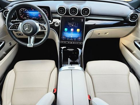 Certified 2025 Mercedes-Benz C 300 4MATIC Sedan image 10