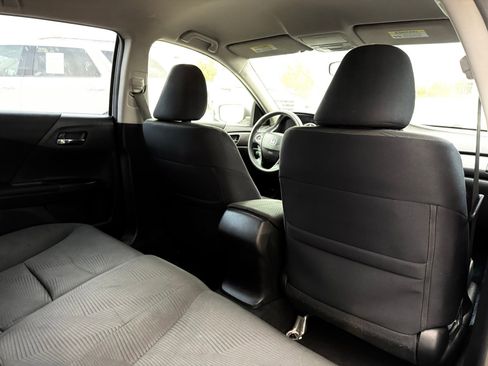 Used 2015 Honda Accord LX image 18