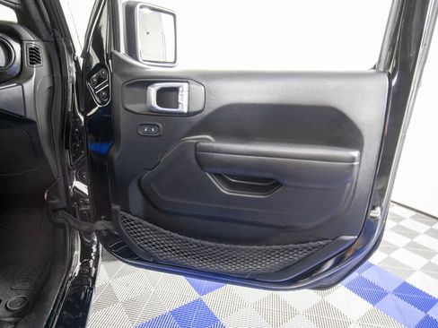 Used 2021 Jeep Wrangler Unlimited Sport AWD/4WD image 14