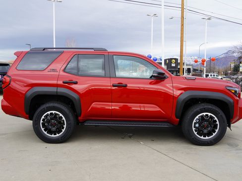 New 2025 Toyota 4Runner TRD Off-Road image 9