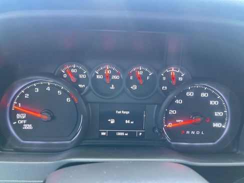 Used 2024 Chevrolet Silverado 1500 Custom image 21