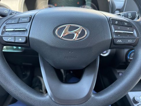 Used 2023 Hyundai Kona SEL FWD image 13