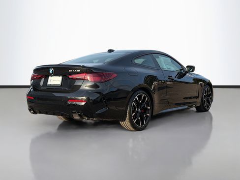New 2026 BMW M440i Coupe image 3