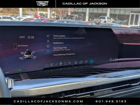 New 2025 Cadillac Escalade IQ Luxury 1 w/ Smart Trailering package image 10