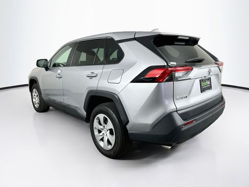 Used 2025 Toyota RAV4 LE AWD/4WD image 5