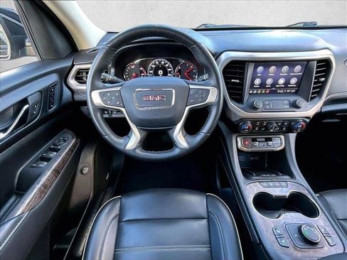 Used 2023 GMC Acadia Denali w/ Black Diamond Edition AWD/4WD image 7