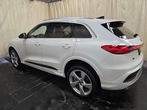 New 2025 Audi Q5 Prestige image 8