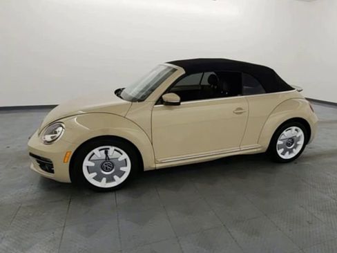 Used 2019 Volkswagen Beetle 2.0T Final Edition SEL image 4