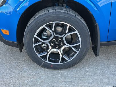 New 2026 Ford Maverick Lariat