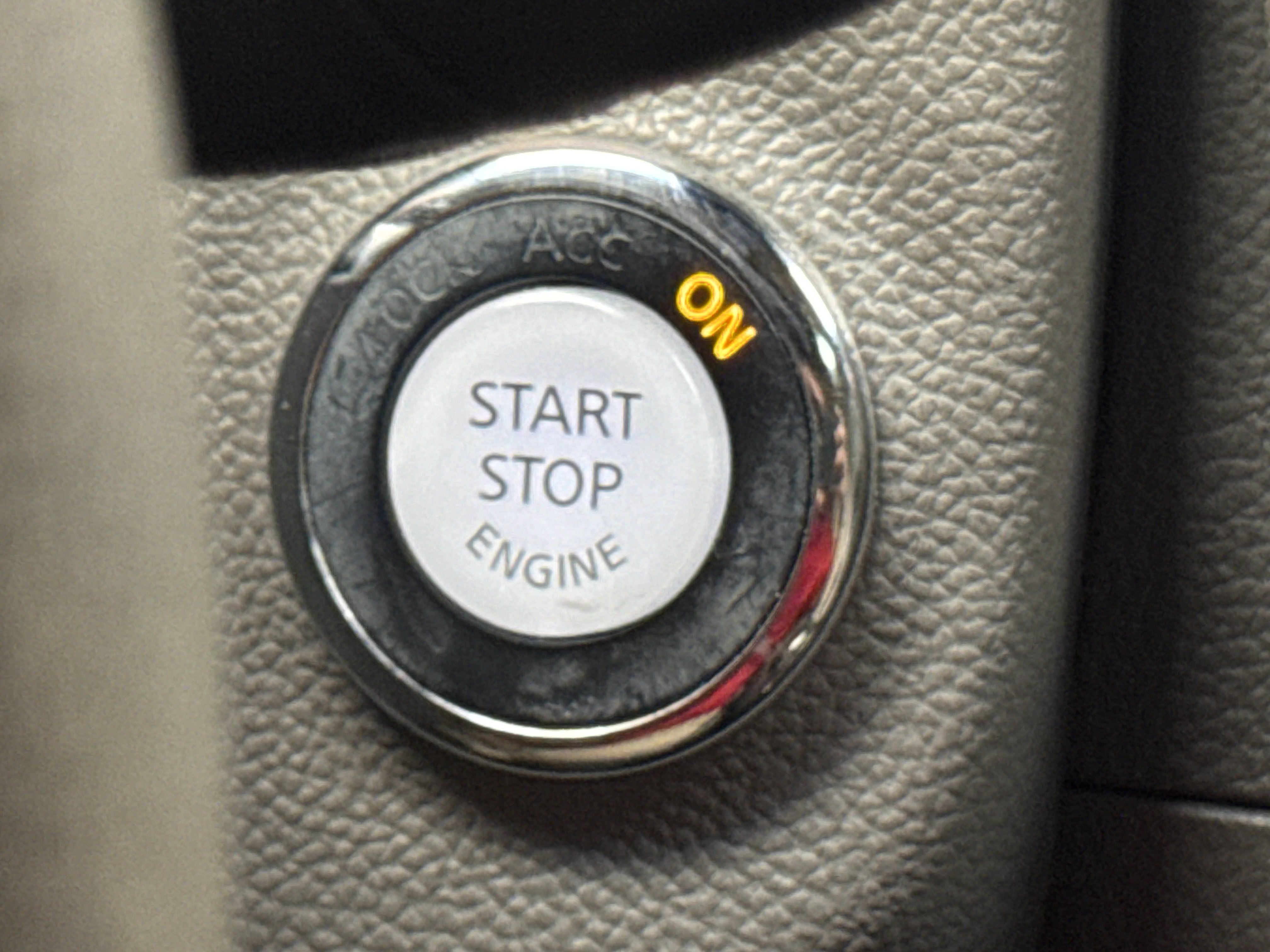Used 2013 INFINITI G37 Journey w/ Premium Pkg RWD image 14