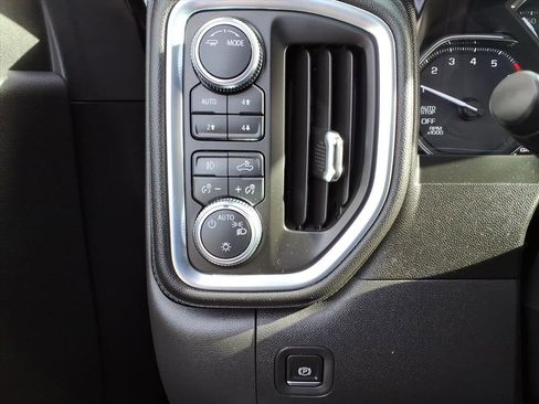 Used 2021 GMC Sierra 1500 Elevation image 22