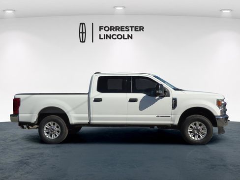 Used 2022 Ford F250 XLT w/ XLT Value Package image 2