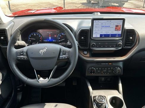 Used 2023 Ford Bronco Sport Outer Banks w/ Tech Package image 23