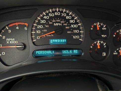 Used 2003 Chevrolet Silverado 2500 LS RWD image 15