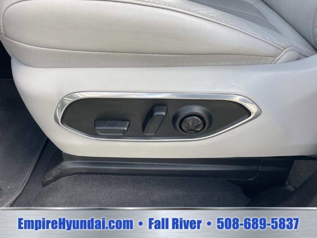Used 2024 Jeep Wagoneer Series II w/ Flexible Seating Group AWD/4WD image 20