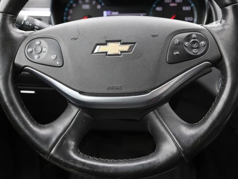 Used 2020 Chevrolet Impala LT w/ LT Convenience Package FWD image 18