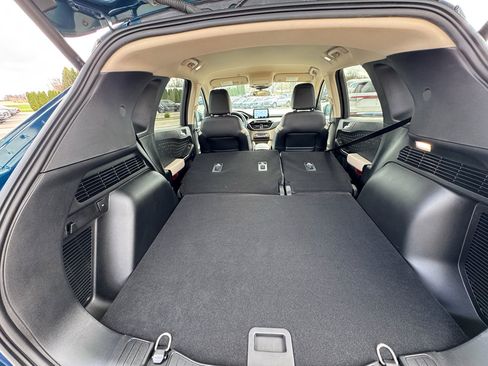 Used 2020 Ford Escape SEL image 32