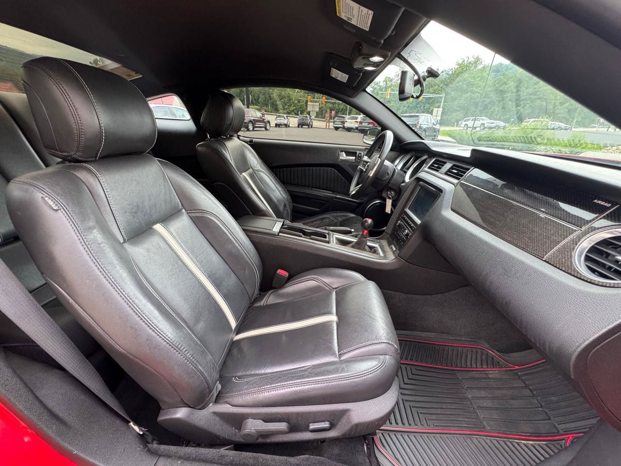 Used 2012 Ford Mustang Shelby GT500 w/ SVT Performance Pkg RWD image 18