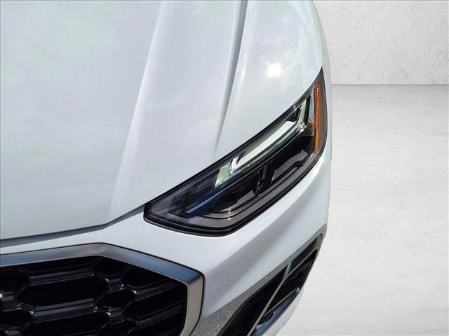 Used 2021 Audi Q5 e Premium Plus AWD/4WD image 8