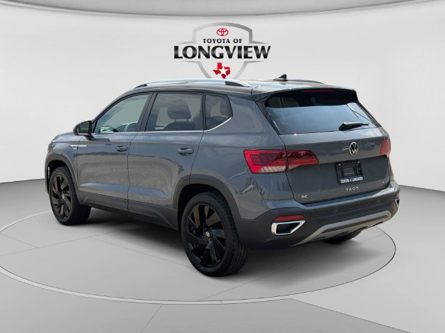 Used 2024 Volkswagen Taos SE AWD/4WD image 3