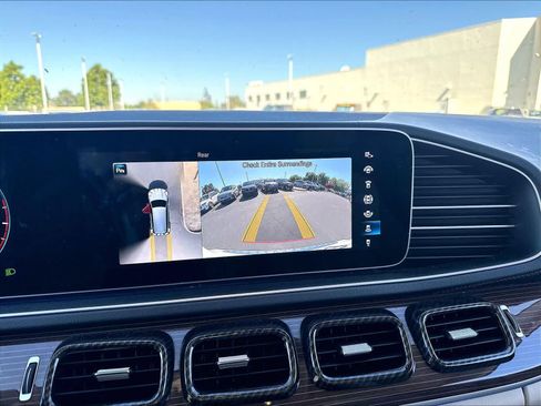 Used 2022 Mercedes-Benz GLS 450 4MATIC image 16