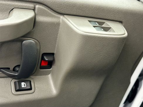 New 2026 GMC Savana 4500 w/ Driver Convenience Package image 11