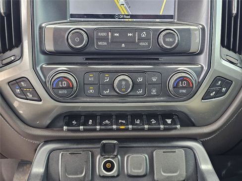 Used 2019 Chevrolet Silverado 2500 LTZ w/ Duramax Plus Package AWD/4WD image 27