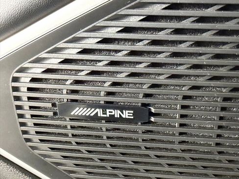 Used 2024 Jeep Wagoneer Series II image 19