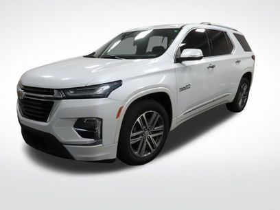 Used 2023 Chevrolet Traverse High Country