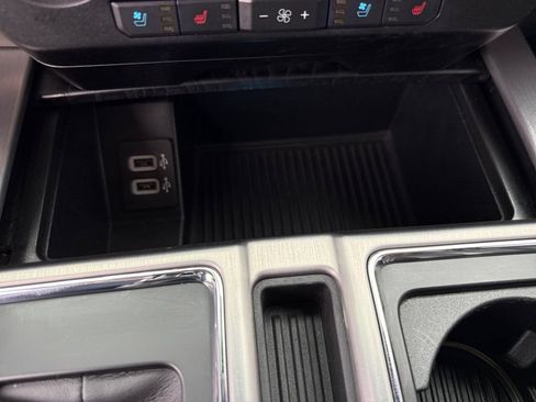 Used 2020 Ford F150 Platinum w/ Equipment Group 701A Luxury AWD/4WD image 22