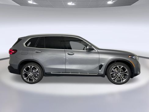 Used 2026 BMW X5 sDrive40i w/ Climate Comfort Package RWD image 8