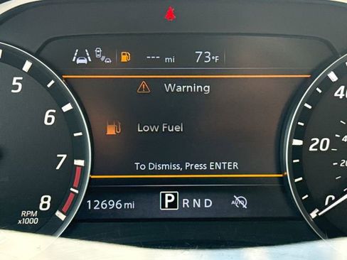 Used 2025 Nissan Frontier SV image 28