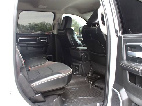 Used 2024 RAM 2500 Laramie AWD/4WD image 57