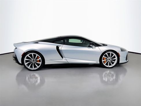 Used 2025 McLaren GTS image 8