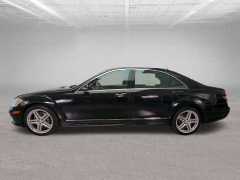 Used 2007 Mercedes-Benz S 550 4MATIC image 3