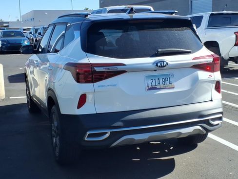 Used 2021 Kia Seltos S FWD image 4