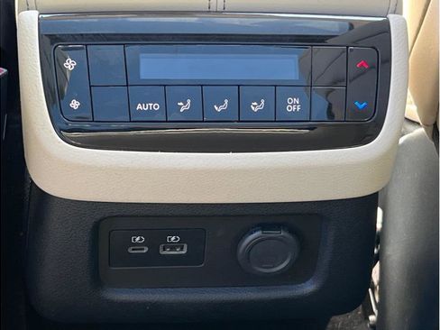 Used 2023 INFINITI QX60 Luxe w/ Cargo Package image 10