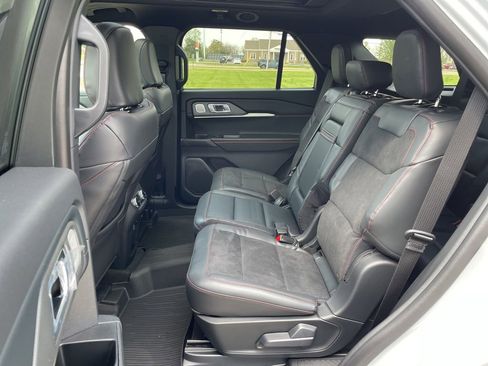 New 2026 Ford Explorer ST w/ Sun And Sound Package AWD/4WD image 15