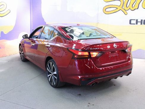 Used 2020 Nissan Altima 2.5 Platinum image 6