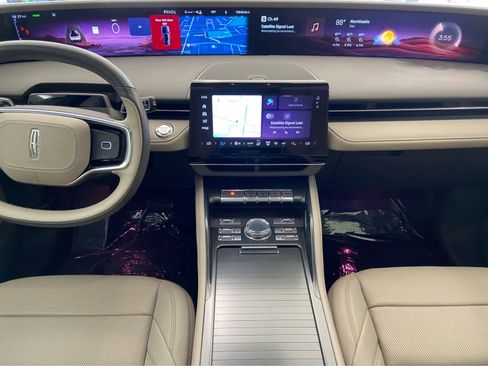 Used 2024 Lincoln Nautilus Premier w/ Equipment Group 102A image 22