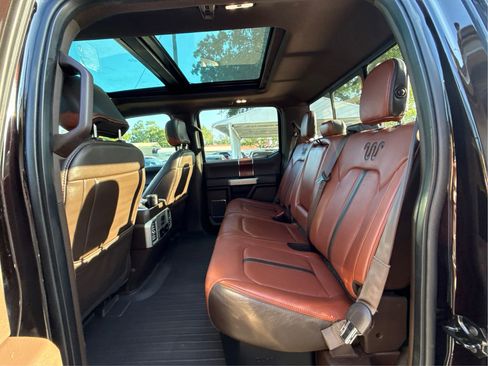 Used 2018 Ford F150 King Ranch w/ Equipment Group 601A Luxury AWD/4WD image 12