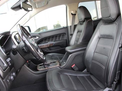 Used 2021 GMC Canyon Denali image 11