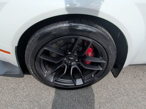 Used 2020 Dodge Challenger R/T Scat Pack RWD image 9