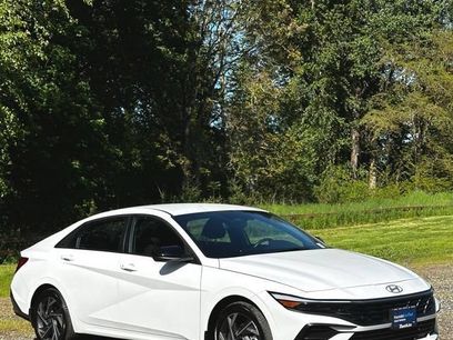Certified 2025 Hyundai Elantra Sport