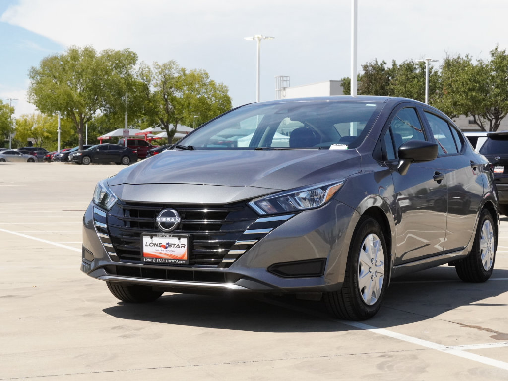 Used 2024 Nissan Versa S w/ Trunk Package FWD image 4